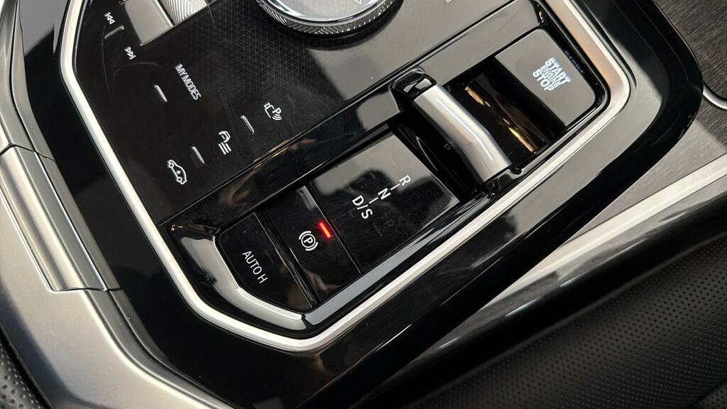 BMW 7 Series 730D Mht M Sport White #19