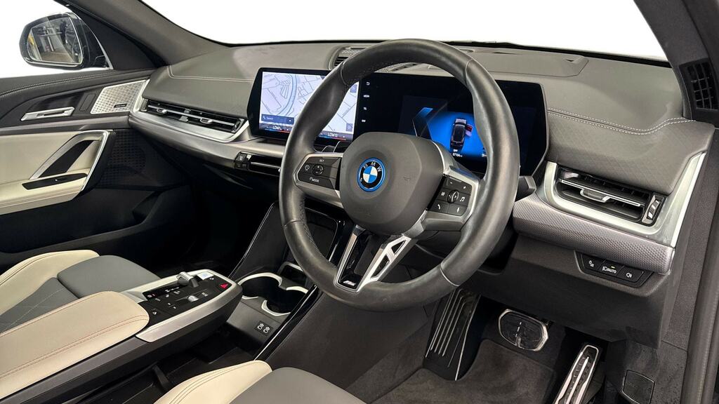 BMW iX2 150Kw Edrive20 Sport 65Kwh Techpro Black #6