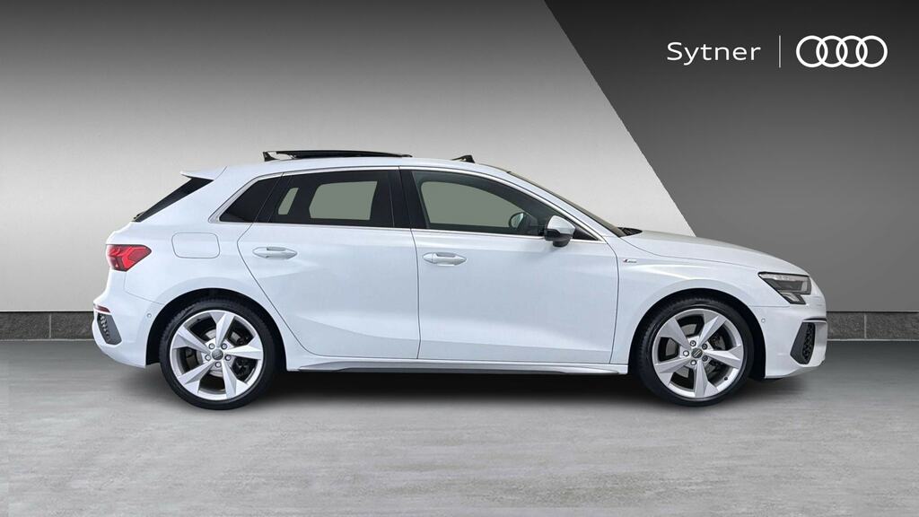 Audi A3 35 Tfsi S Line S Tronic Comfortsound White #4