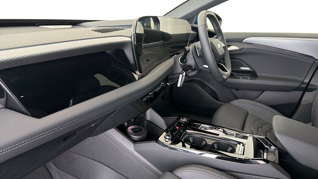 Audi A6 E-tron Avant 370Kw S6 Quattro 100Kwh Launch Edition Black #2