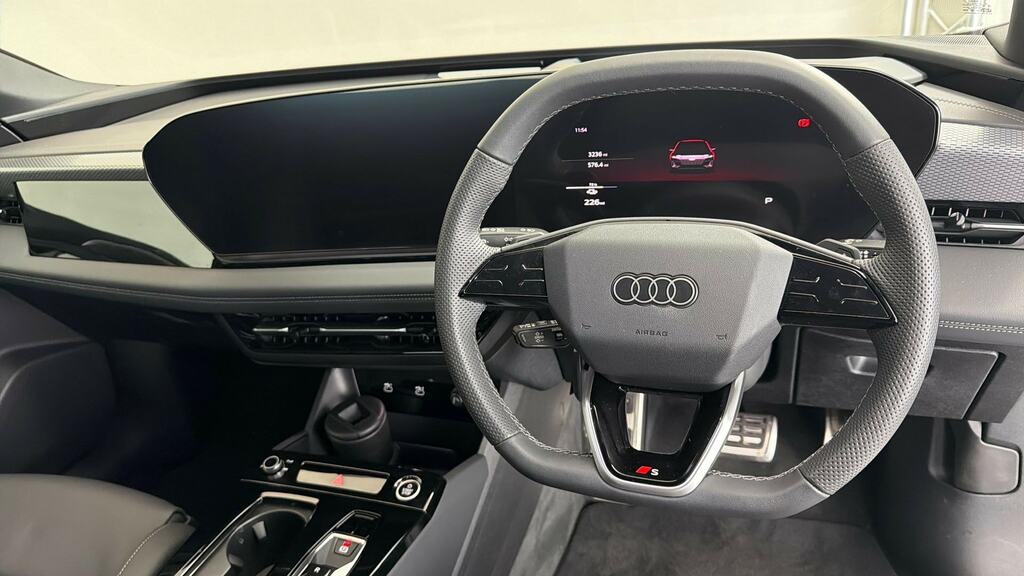 Audi A6 E-tron Avant 370Kw S6 Quattro 100Kwh Launch Edition Black #9