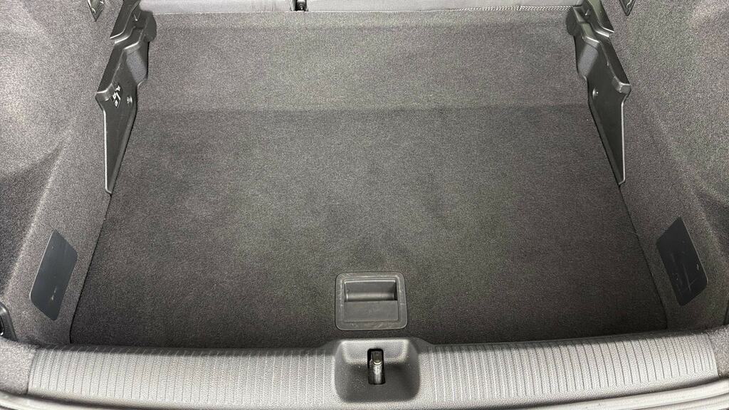 Audi Q2 30 Tfsi Sport Grey #19
