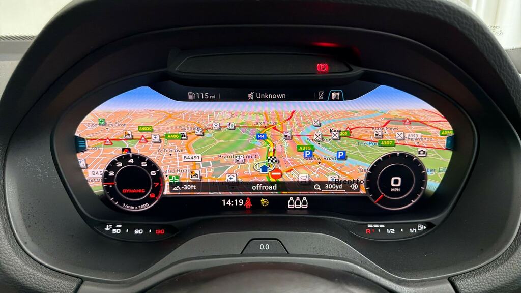 Audi Q2 30 Tfsi Sport Grey #11
