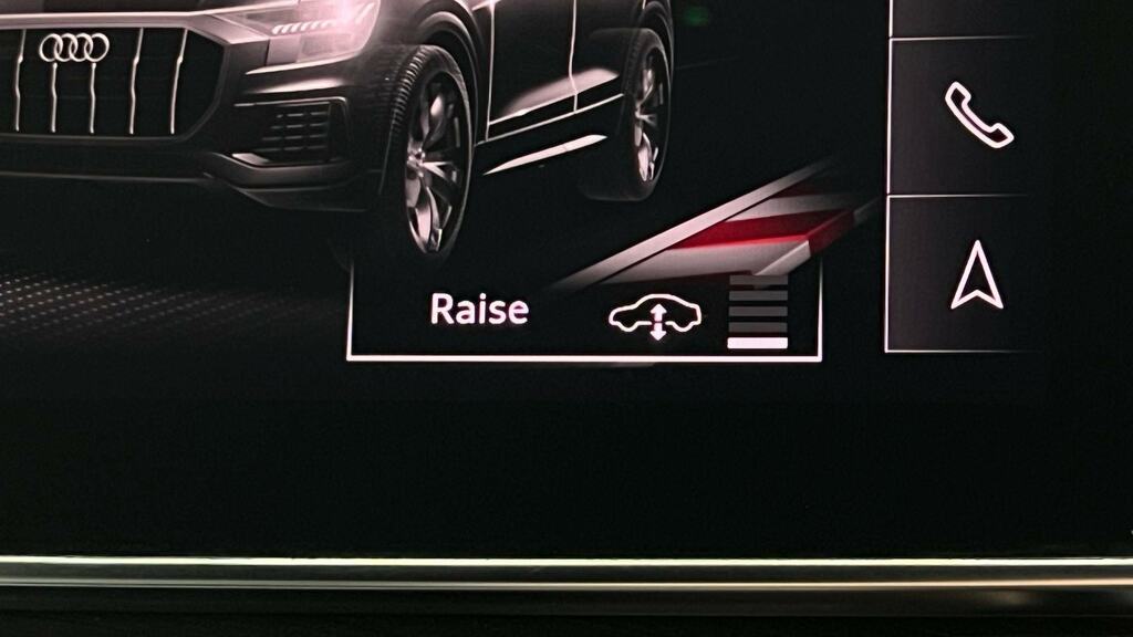 Audi Q8 Black Edition 50 E-tron Quattro 250,00 Kw Black #40