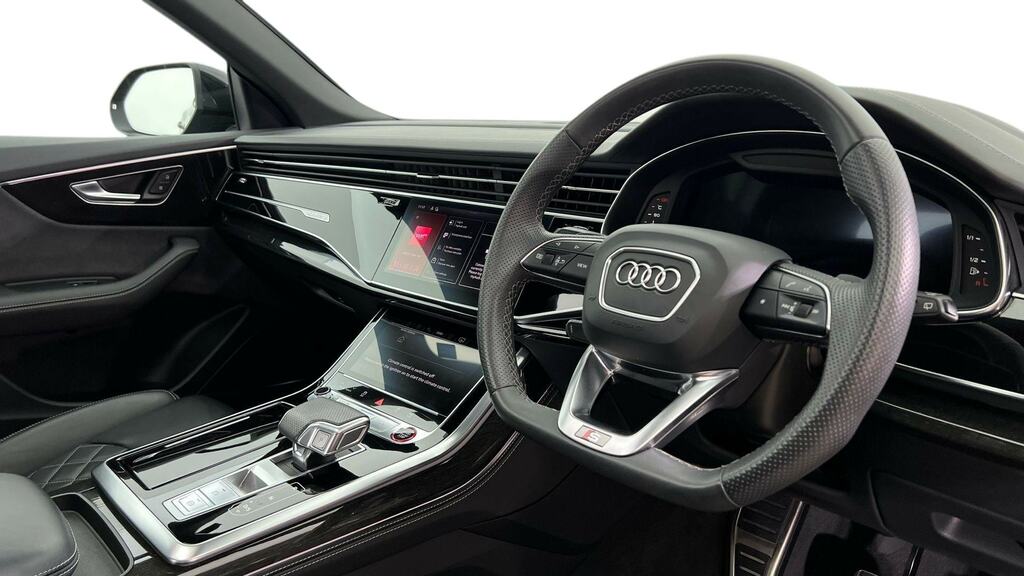 Audi Q8 Black Edition 50 E-tron Quattro 250,00 Kw Black #9