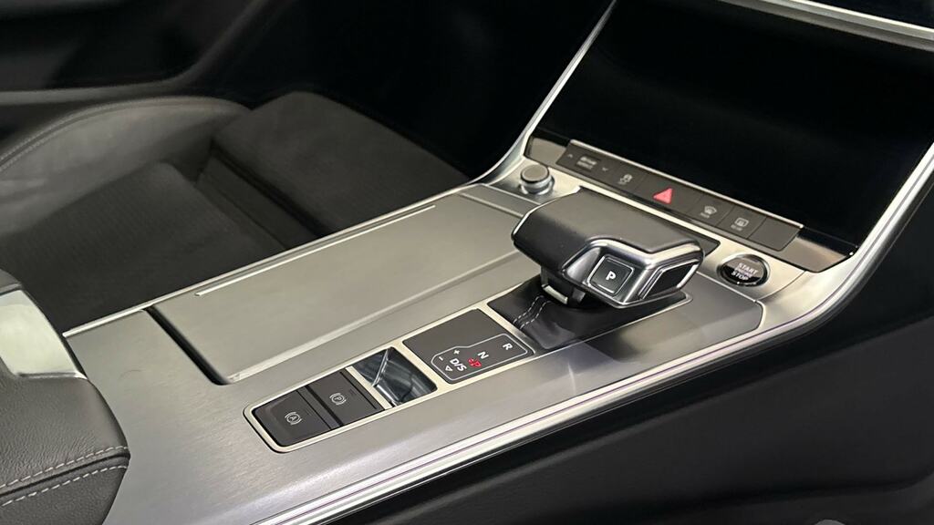 Audi A6 Avant 2L Sport Black #14