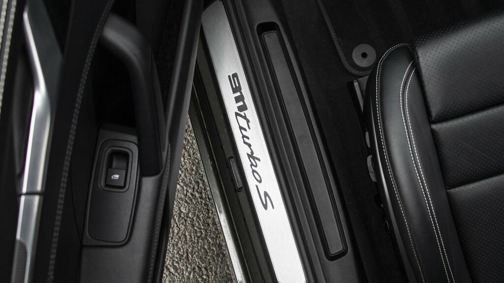 Porsche 911 Carrera 4S S-a 2023 Black #32