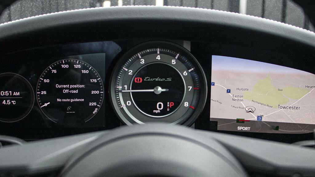 Porsche 911 Carrera 4S S-a 2023 Black #16