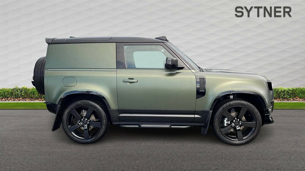 Land Rover Defender 90 3.0 D250 Hard Top X-dynamic Se Green #5