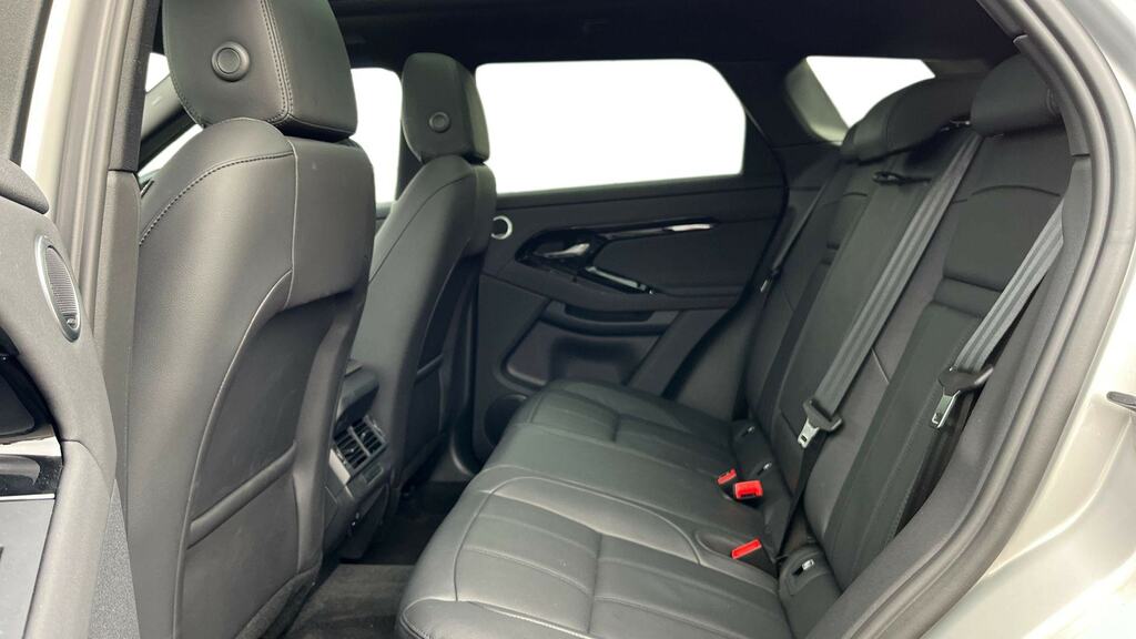 Land Rover Range Rover Evoque 2.0 D200 Dynamic Se MA75LYF Silver #4