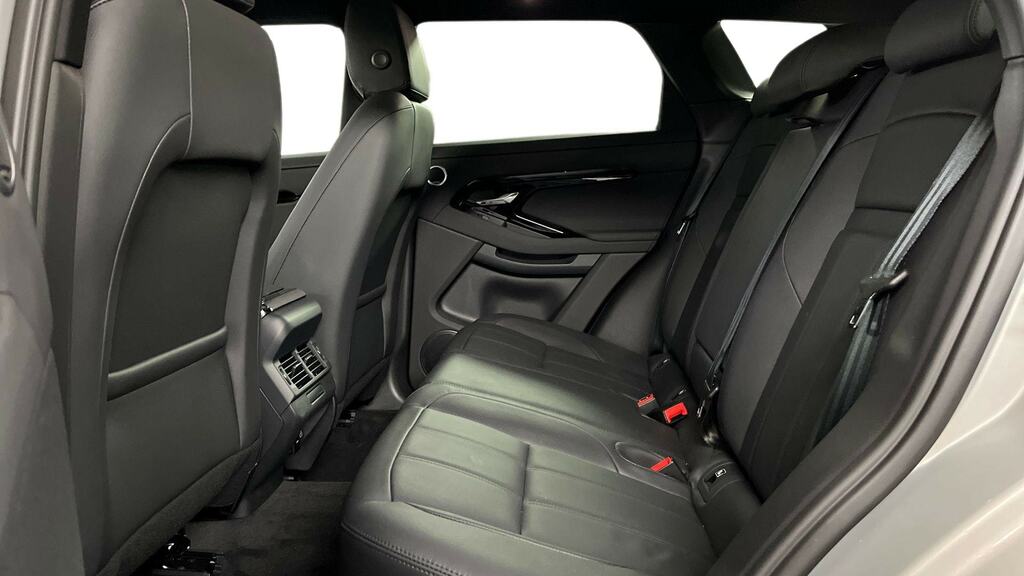Land Rover Range Rover Evoque 2.0 D200 Dynamic Se MA75NVW Silver #4