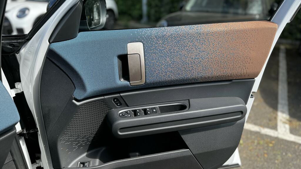 Mini Countryman Countryman E Blue #20