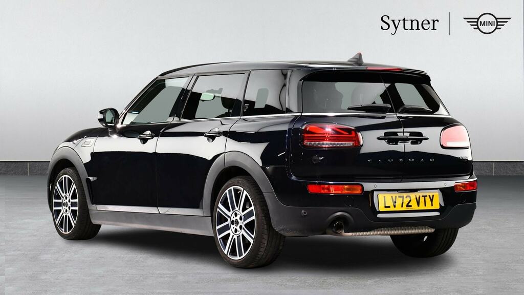 Mini Clubman 1.5 Cooper Exclusive Premium 6Dr LV72VTY Black #2
