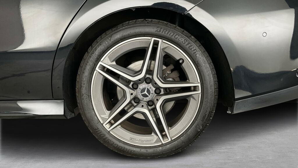 Mercedes-Benz CLA Class Amg Line White #26