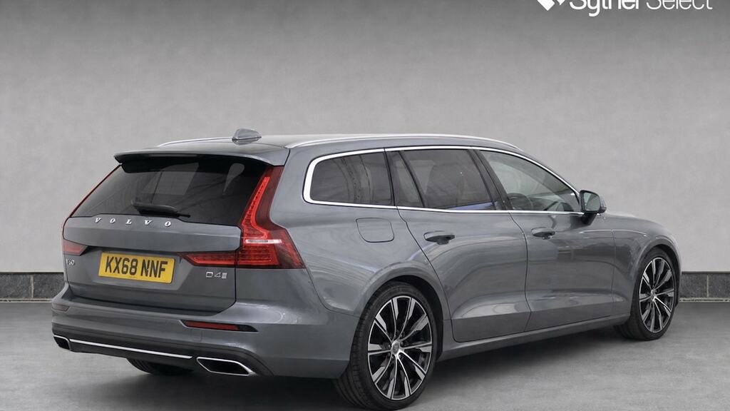 Volvo V60 2.0 D4 190 Inscription Pro Grey #4