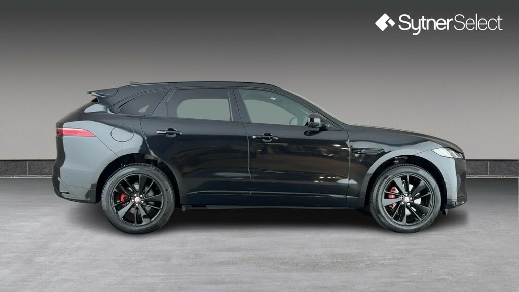 Jaguar F-Pace 2.0 D200 R-dynamic Black Awd Black #3