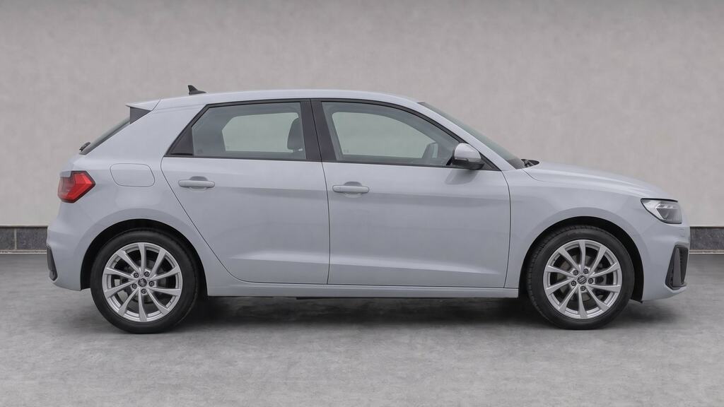 Audi A1 25 Tfsi Sport White #8