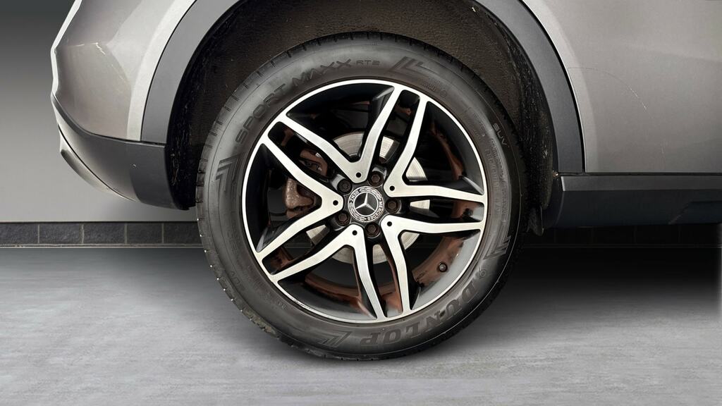 Mercedes-Benz GLA Class Gla200d Sport Premium Plus Silver #26