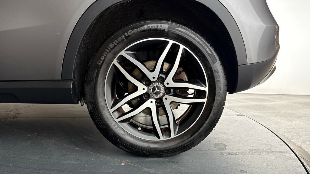 Mercedes-Benz GLA Class Gla200d Sport Premium Plus Silver #25