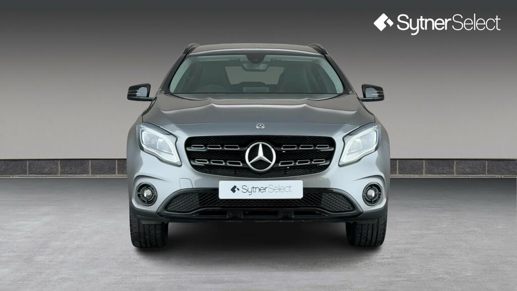 Mercedes-Benz GLA Class Gla 180 Urban Edition Grey #4