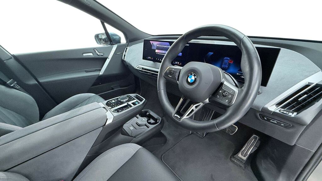 BMW iX 400Kw Xdrive60 M Sport 112Kwh Blue #6