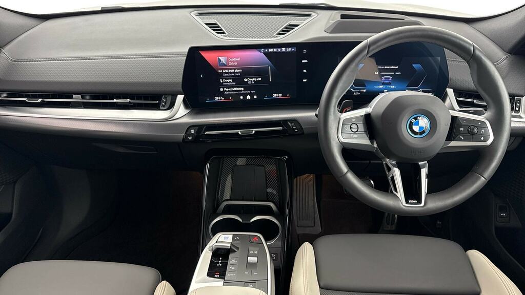 BMW iX2 150Kw Edrive20 M Sport 65Kwh Techpro Blue #4