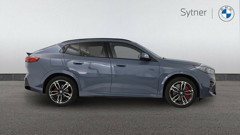 BMW iX2 150Kw Edrive20 M Sport 65Kwh Techpro Blue #3