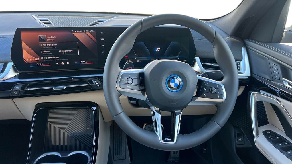BMW iX2 150Kw Edrive20 M Sport 65Kwh Grey #5