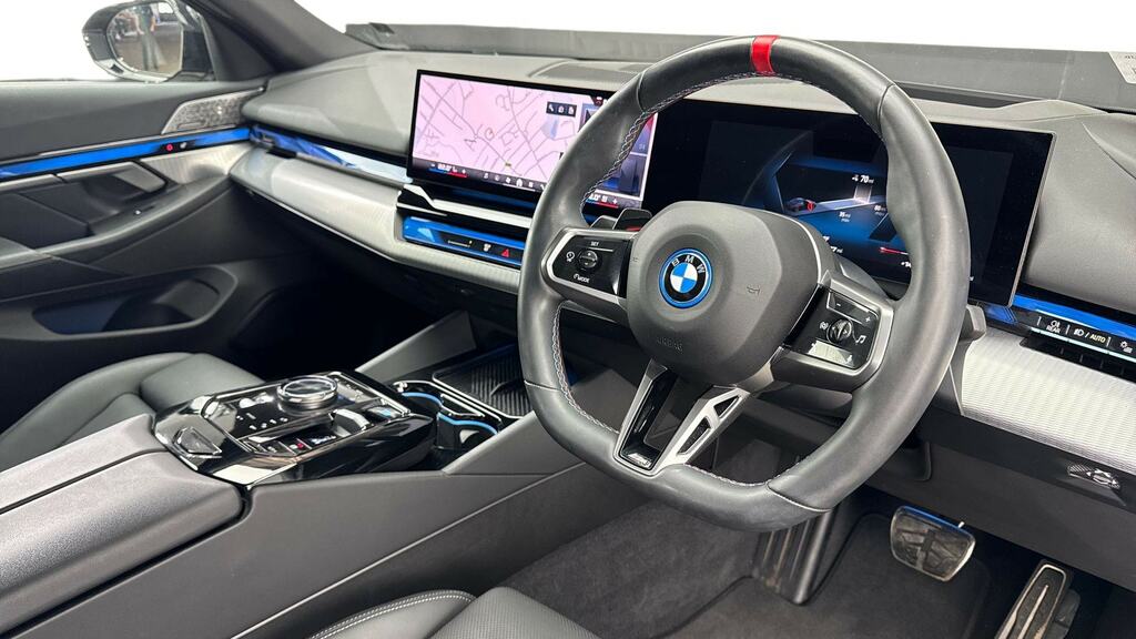 BMW i5 442Kw M60 Xdrive 84Kwh Grey #6