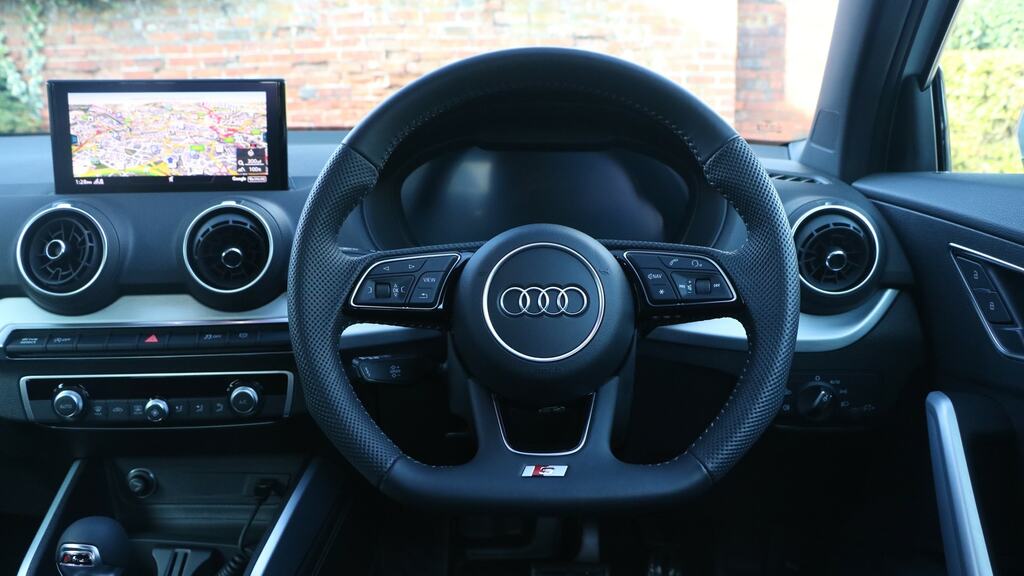 Audi Q2 1.0 Tfsi Sport Black #17