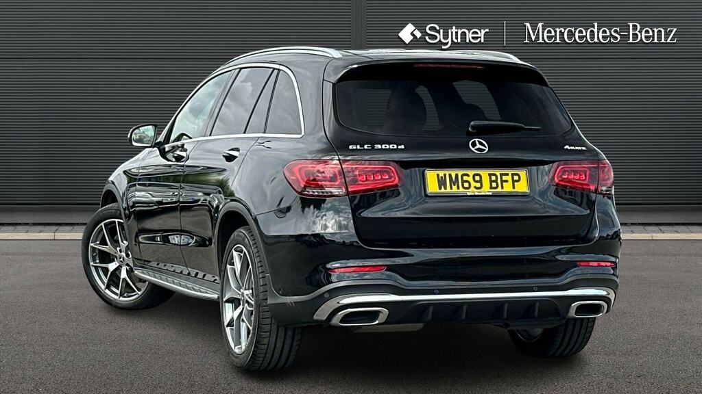 Mercedes-Benz GLC Class Glc 300D 4Matic Amg Line Premium Pls 9G-tronic WM69BFP Black #2