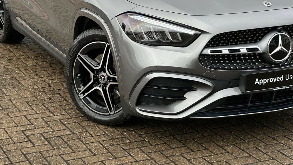 Mercedes-Benz GLA Class Gla 200 Sport Executive Grey #18