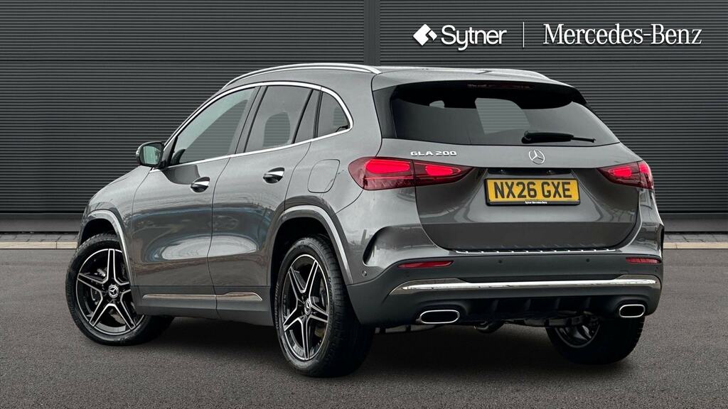 Mercedes-Benz GLA Class Gla 200 Amg Line Executive Grey #2