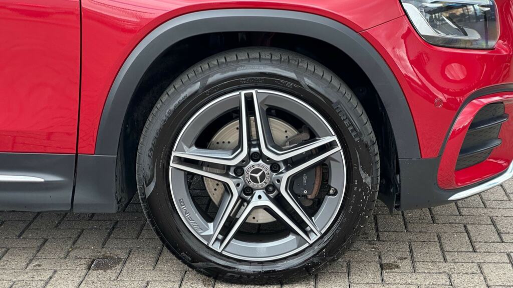 Mercedes-Benz GLB Class Glb 200D Amg Line Premium 8G-tronic Red #5
