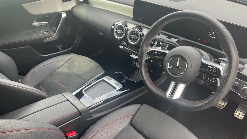 Mercedes-Benz A Class A200 Amg Line Premium Plus Black #3