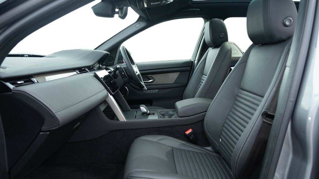 Land Rover Discovery Sport 2.0 D200 Metropolitan 5 Seat YK26BRF Grey #3