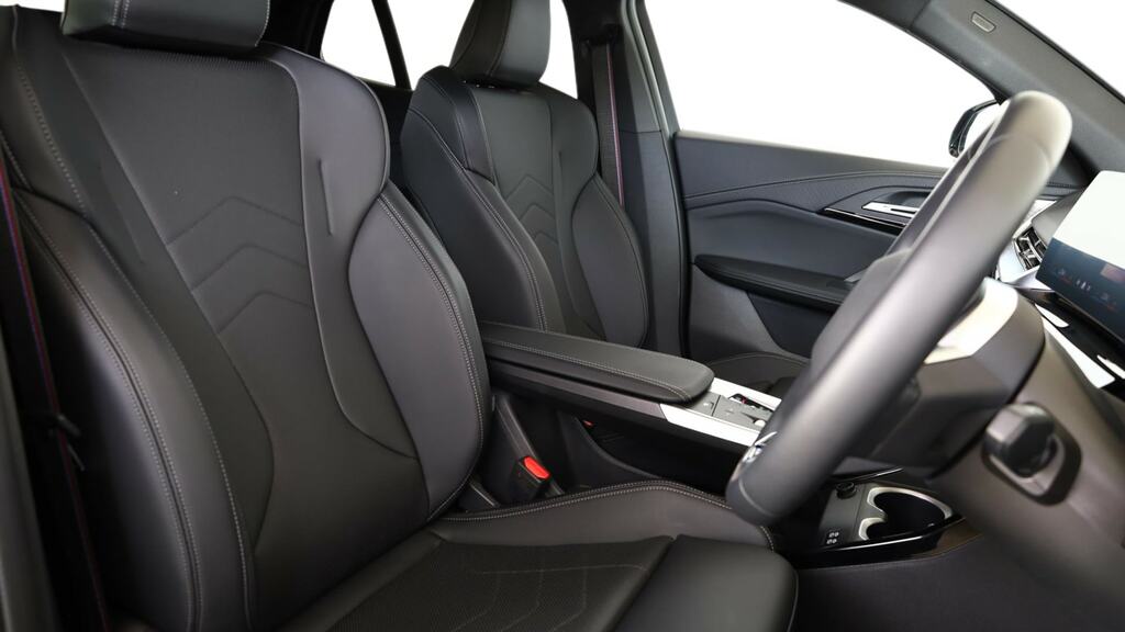BMW iX2 Ix2 Xdrive30 M Sport Black #11