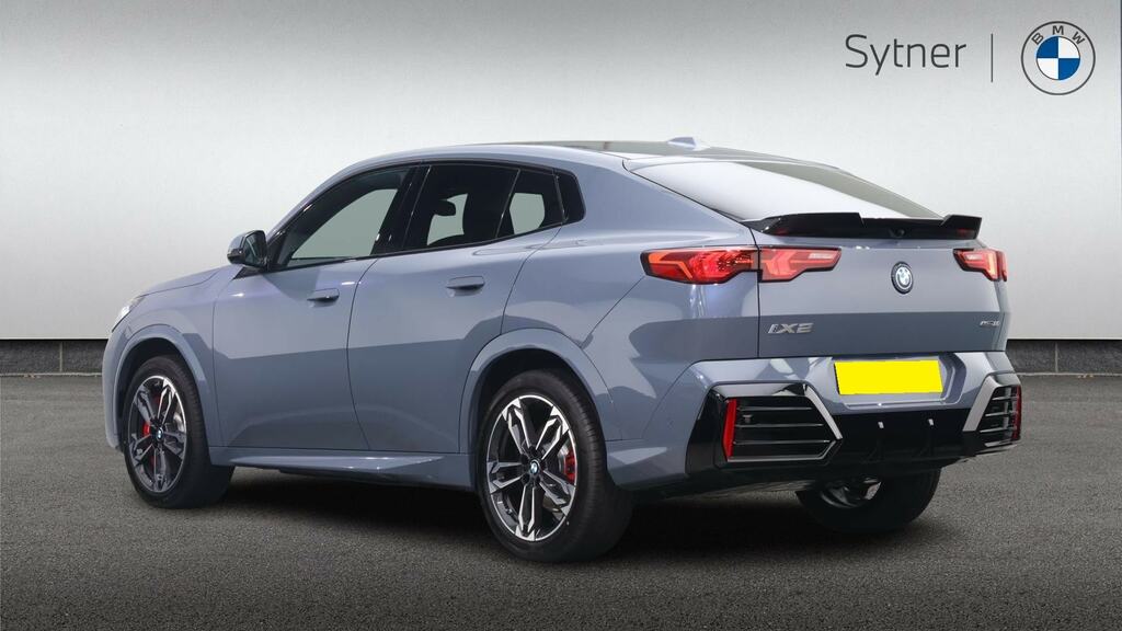 BMW iX2 150Kw Edrive20 Shadow Edition 65Kwh Blue #2