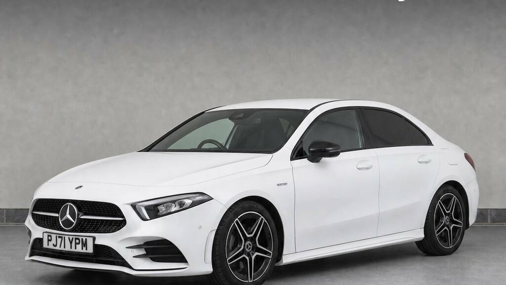 Mercedes-Benz A Class A180d Amg Line Executive Edition PJ71YPM White #2