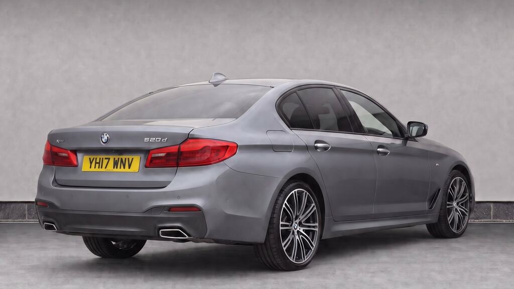 BMW 5 Series 520D Xdrive M Sport Blue #4
