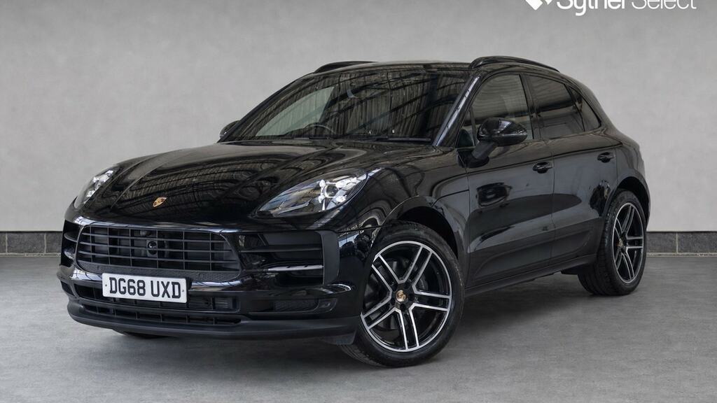 Porsche Macan 5dr Pdk Black #2