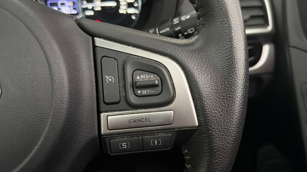 Subaru Forester 2.0 Xe Premium Lineartronic Blue #18