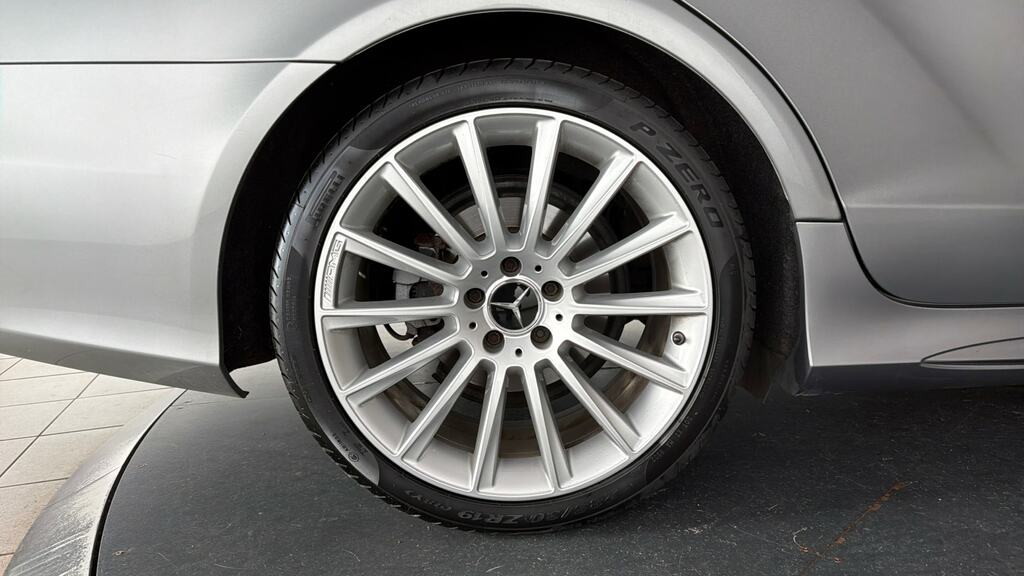Mercedes-Benz CLS  White #24
