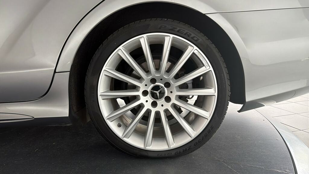 Mercedes-Benz CLS  White #25