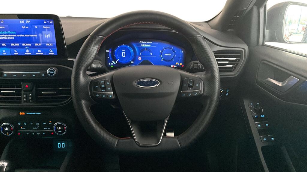 Ford Focus 1L St-line Edition Ecoboost Mhev T #8