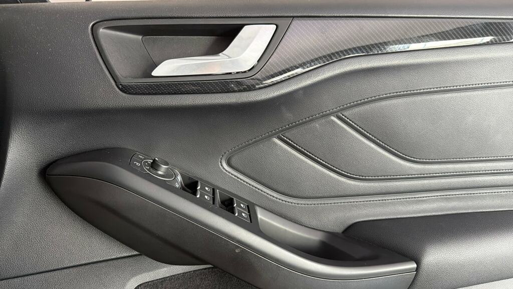 Ford Focus 1L St-line Edition Ecoboost Mhev T #21