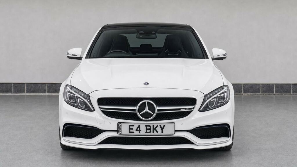 Mercedes-Benz C Class C63 Premium White #5