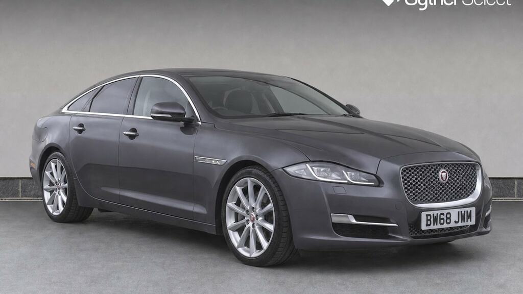 Jaguar XJ 3.0D V6 Luxury Grey