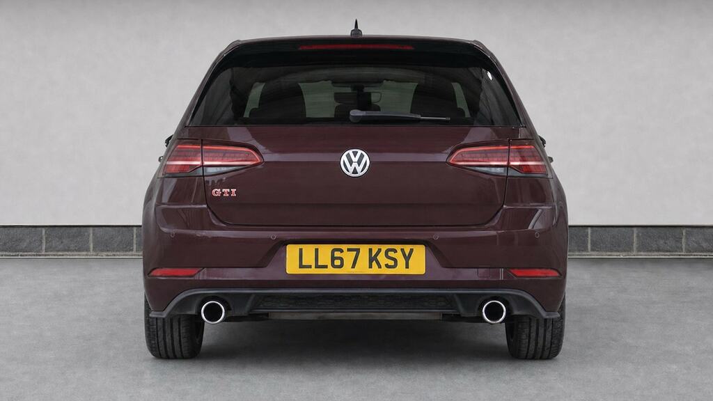 Volkswagen Golf 2.0 Tdi R-line Black #7