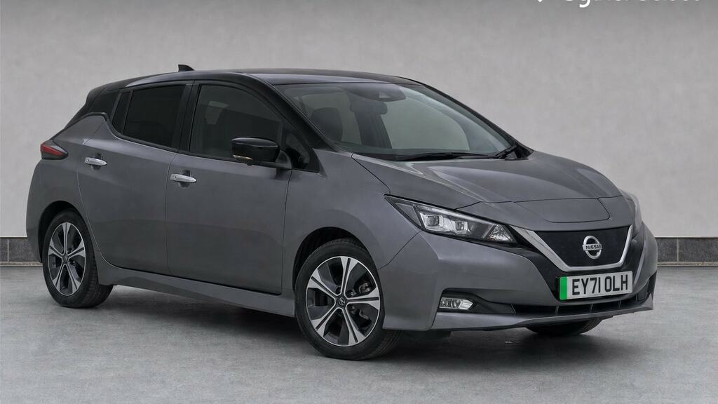 Nissan Leaf 110Kw Tekna 40Kwh Grey